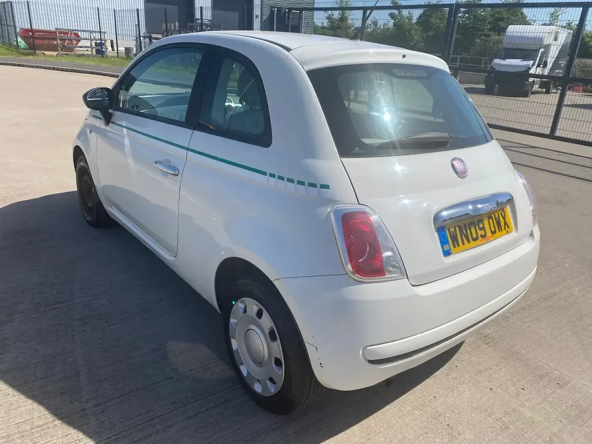 Used Fiat 500 Pop 69 HP (50 kW) 2009 White Cabriolet