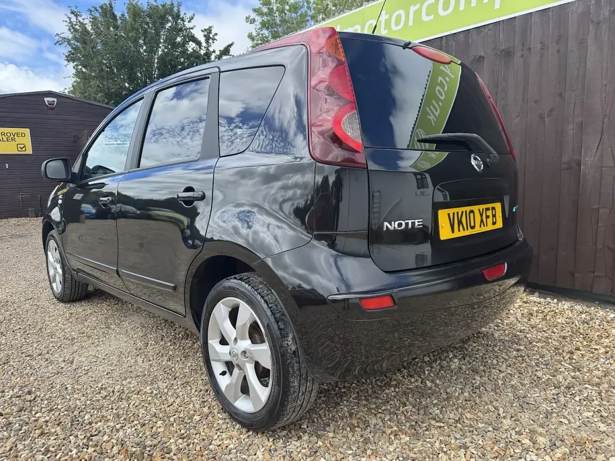 Used Nissan Note N-TEC 88 HP (64 kW) 2010 Black Hatchback