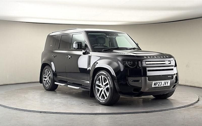 Usado Land Rover Defender HSE Dynamic 249 HP (183 kW) 2025 SUV
