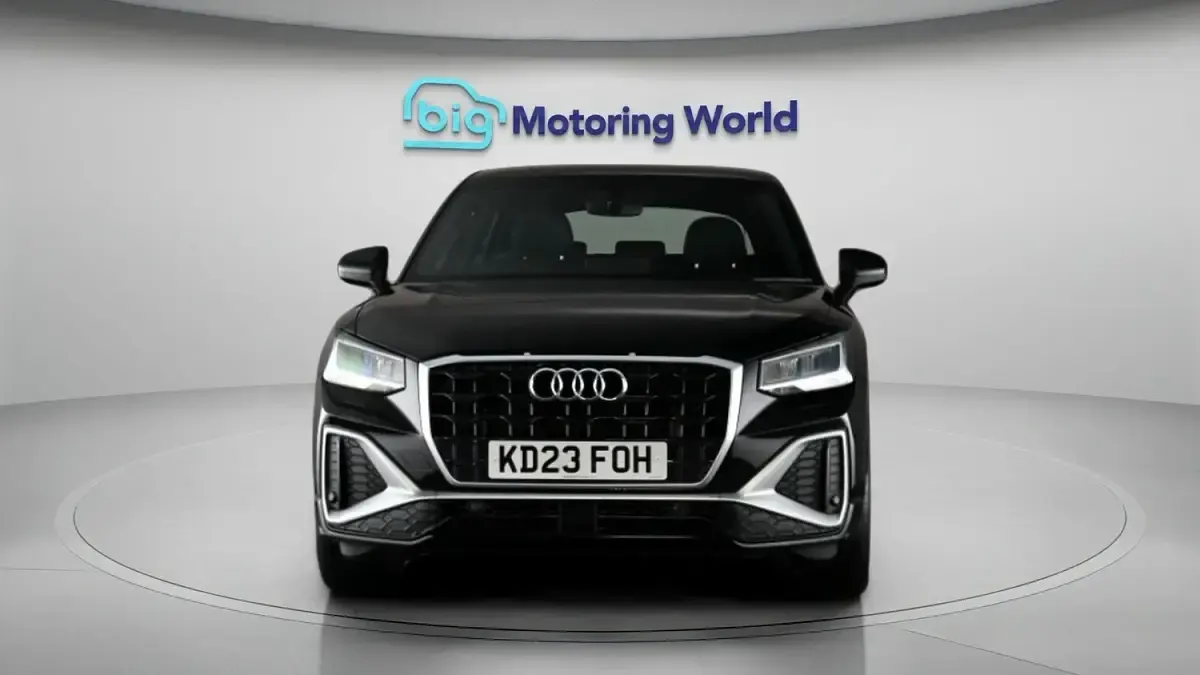 Used Audi Q2 S-Line 150 HP (110 kW) 2023 Black SUV