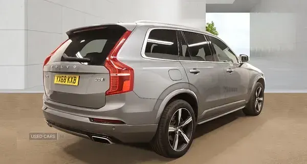Used Volvo XC90 R-Design 2018 Grey SUV