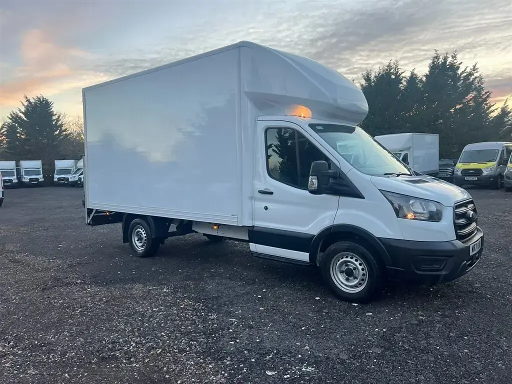 Used Ford Transit 130 HP (95 kW) 2021 White Cabriolet