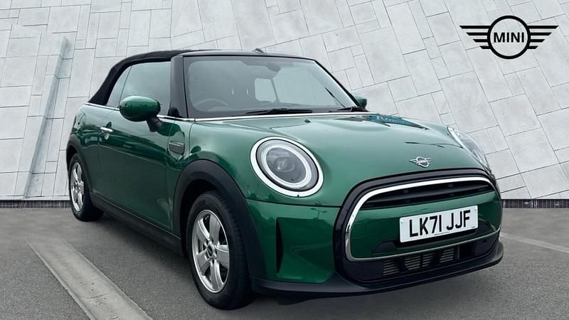 Green Used 2021 Mini Cooper Classic Hatchback | £15,785 (Fair price) - Image 1/4
