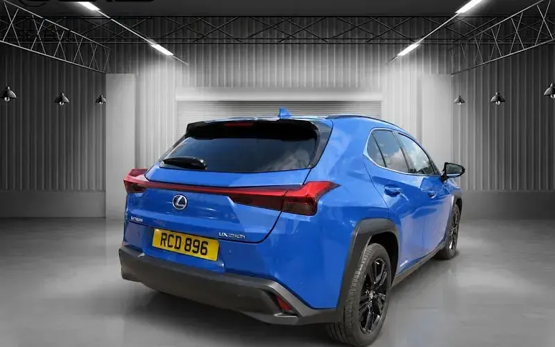 Used Lexus UX 184 HP (135 kW) 2023 Blue SUV