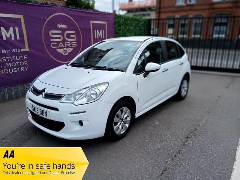 White Used 2015 Citroën C3 PureTech Hatchback | £3,795 (Good price) - Image 1/4