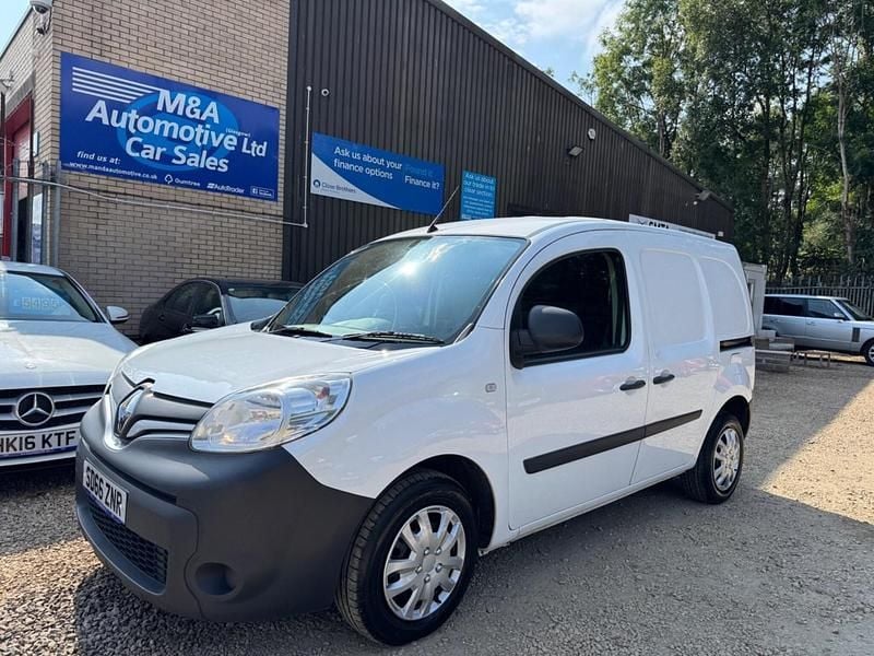 White Used 2016 Renault Kangoo Business MPV | £3,295 (Fair price) - Image 1/4