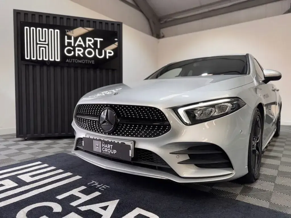 Second-hand Mercedes A180 Executive 136 CP (100 kW) 2021 Argintiu Hatchback