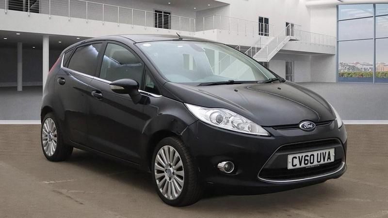 Black Used 2010 Ford Fiesta Titanium Hatchback | £2,895 (Fair price) - Image 1/4