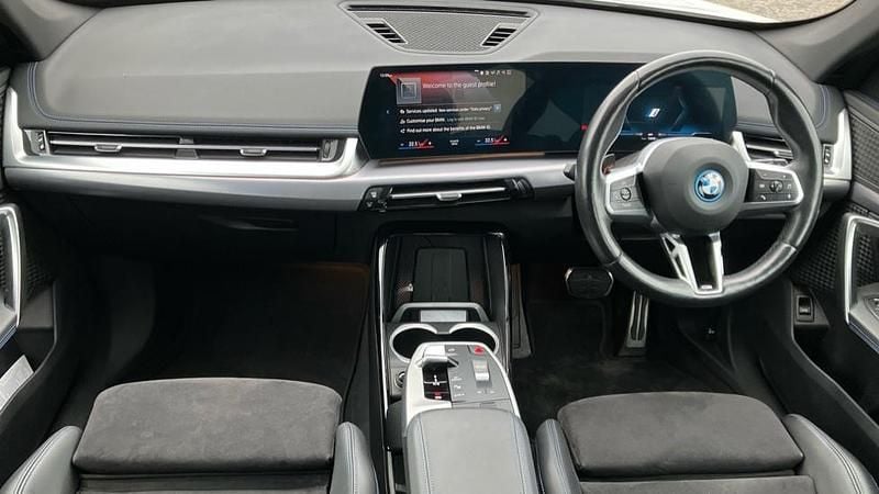 Used BMW iX1 M Sport 230 kW (313 HP) 2023 Alpine white SUV