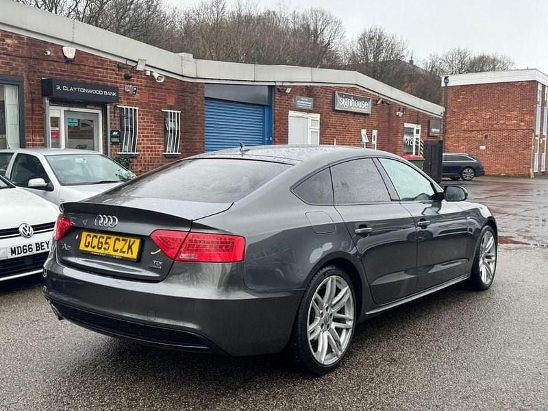 Used Audi A5 Sportback Advanced 190 HP (139 kW) 2016 Grey Hatchback
