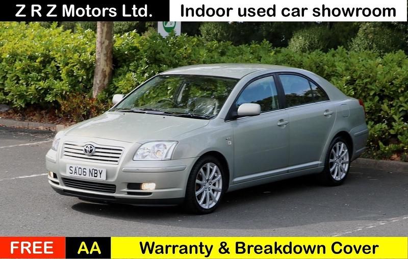 Silver Used 2006 Toyota Avensis Hatchback | £3,499 (Fair price) - Image 1/3