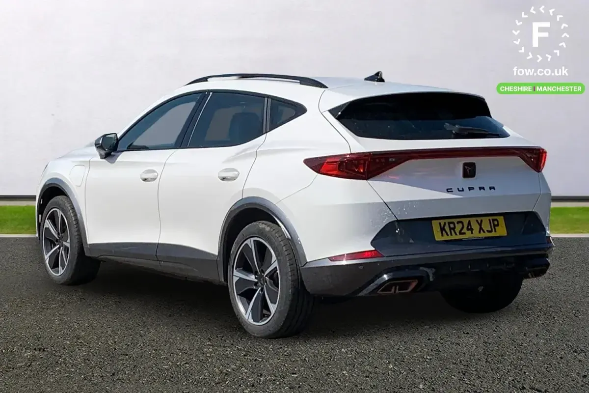 Used Cupra Formentor 204 HP (150 kW) 2024 White SUV