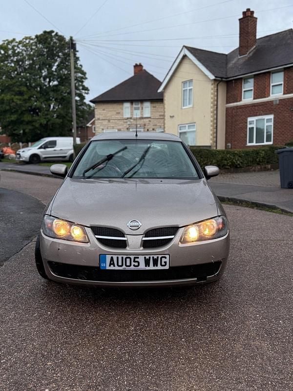 Beige Used 2005 Nissan Almera SE Hatchback | £925 (Fair price) - Image 1/4