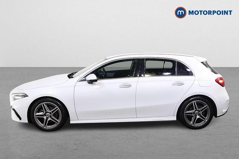 Used Mercedes A200 Executive 150 HP (110 kW) 2024 White Hatchback