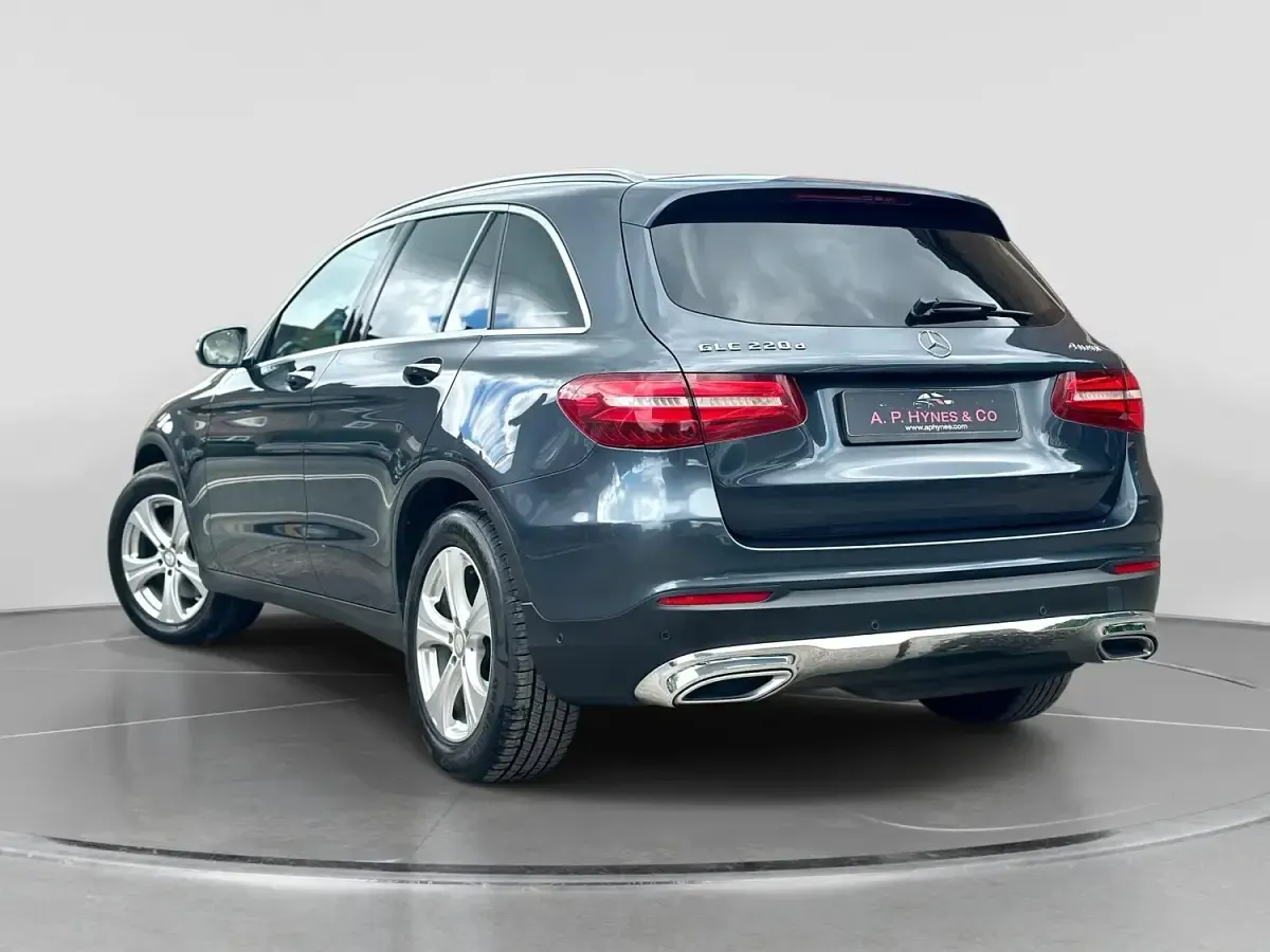 Used Mercedes GLC220 Premium 168 HP (123 kW) 2015 Grey SUV