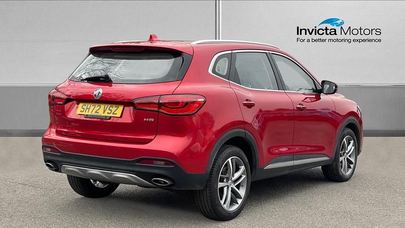 Used MG HS Exclusive 162 HP (119 kW) 2023 Red SUV