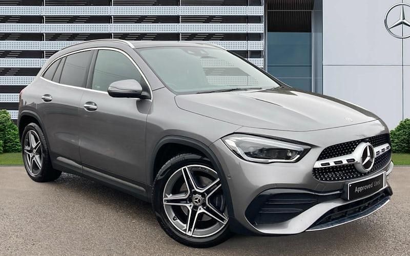Used Mercedes GLA180 AMG Line Premium Plus 136 HP (100 kW) 2022 SUV