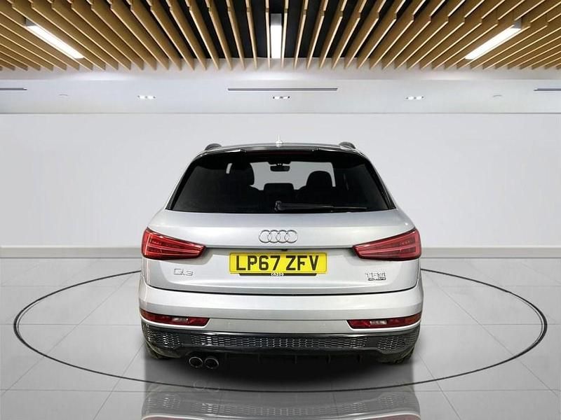 Used Audi Q3 Black Edition 180 HP (132 kW) 2018 Silver SUV