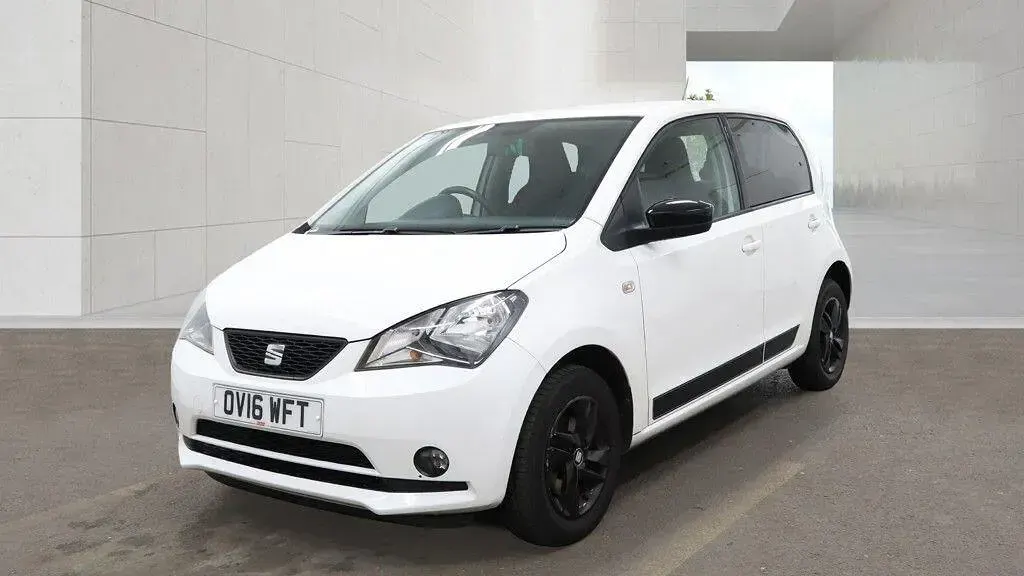 Used Seat Mii Design 2016 White Hatchback