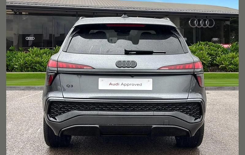 Used Audi Q3 Advanced 147 HP (108 kW) 2026 Grey SUV