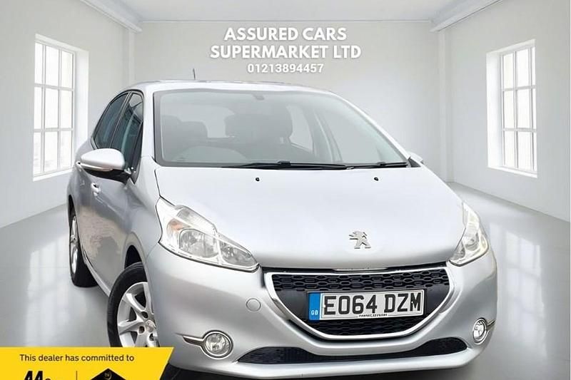 Silver Used 2014 Peugeot 208 Active Hatchback | £4,485 (Fair price) - Image 1/1