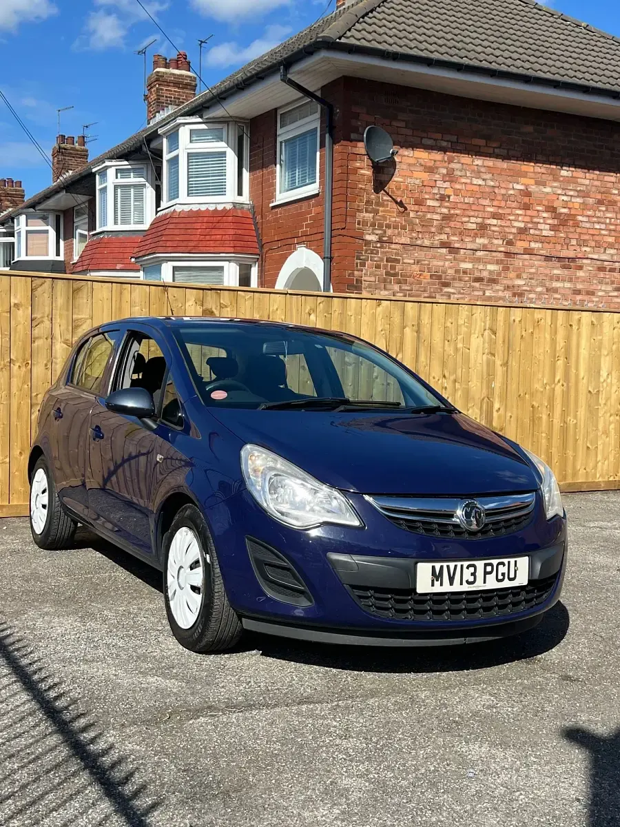 Used Vauxhall Corsa 2013 Blue Hatchback