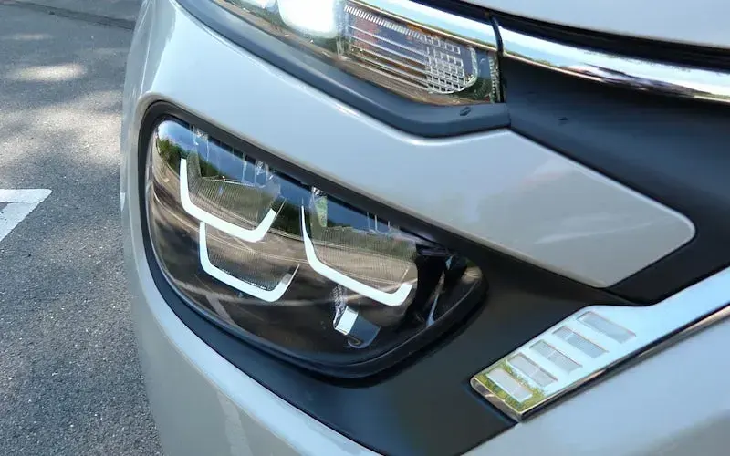 Used Citroën C3 PureTech 110 HP (80 kW) 2022 Brown Hatchback