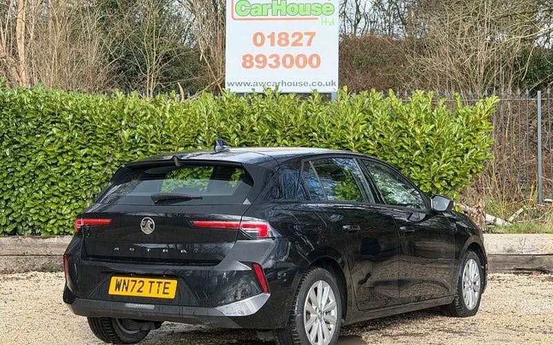 Used Vauxhall Astra Design Edition 131 HP (96 kW) 2025 Hatchback