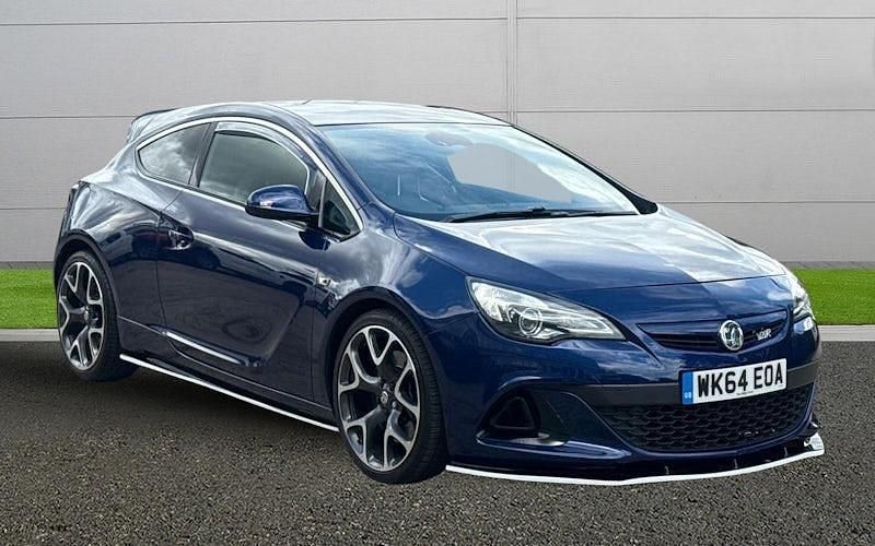 Used 2016 Vauxhall Astra GTC Coupe | £12,999 (Expensive) - Image 1/4