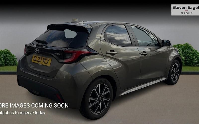 Used Toyota Yaris Hybrid Design 116 HP (85 kW) 2026 Hatchback