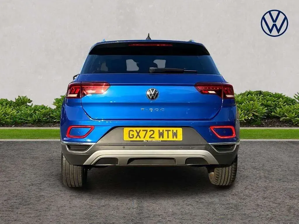 Used VW T-Roc Style 110 HP (80 kW) 2022 Blue SUV