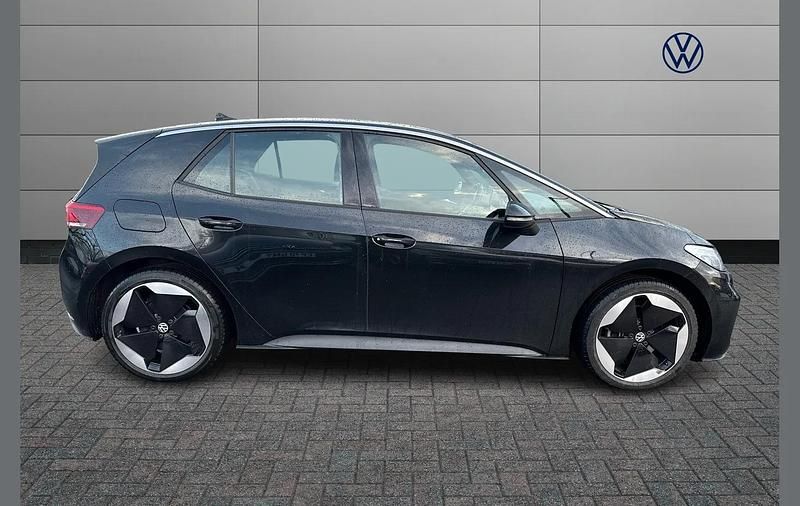Used VW ID.3 Pro 150 kW (204 HP) 2025 Black Hatchback