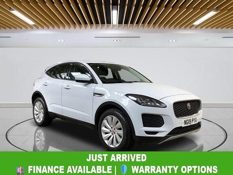 Used Jaguar E-Pace SE 150 HP (110 kW) 2019 White SUV