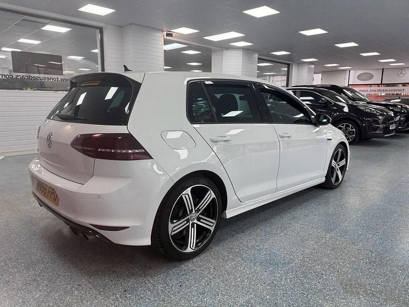 Używany VW Golf VII R 2016 Biały Hatchback