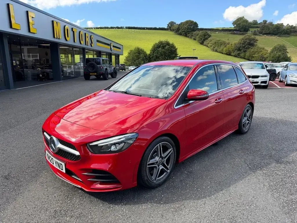 Used Mercedes B220 AMG Line Premium 190 HP (139 kW) 2020 Red MPV