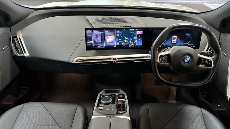 Used BMW iX M Sport 239 kW (326 HP) 2022 White SUV