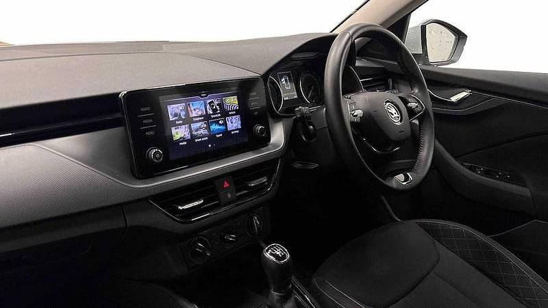 Used Skoda 110 R SE 81 HP (59 kW) 2023 Moon white metallic Estate