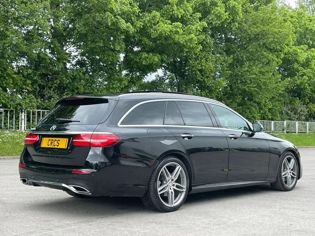 Used Mercedes E220 AMG line 2016 Black Estate