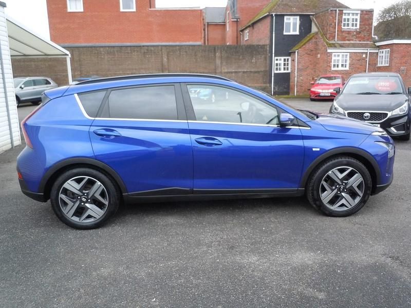 Used Hyundai Bayon Premium 2023 Blue SUV