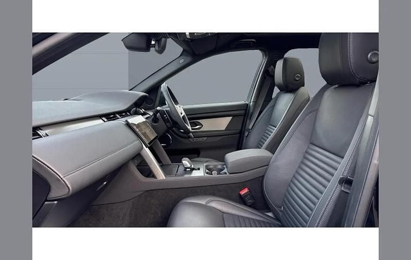 Used Land Rover Discovery Sport SE Dynamic 204 HP (150 kW) 2024 Black SUV