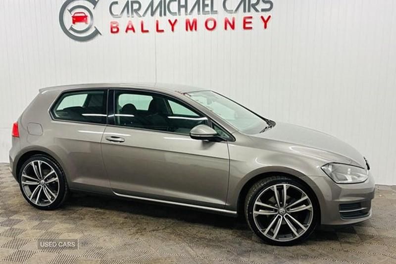 Used VW Golf VII SE 125 HP (91 kW) 2013 Grey Hatchback