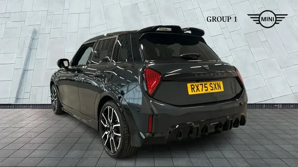 Used Mini Cooper S Hatch 201 HP (147 kW) 2025 Grey Hatchback
