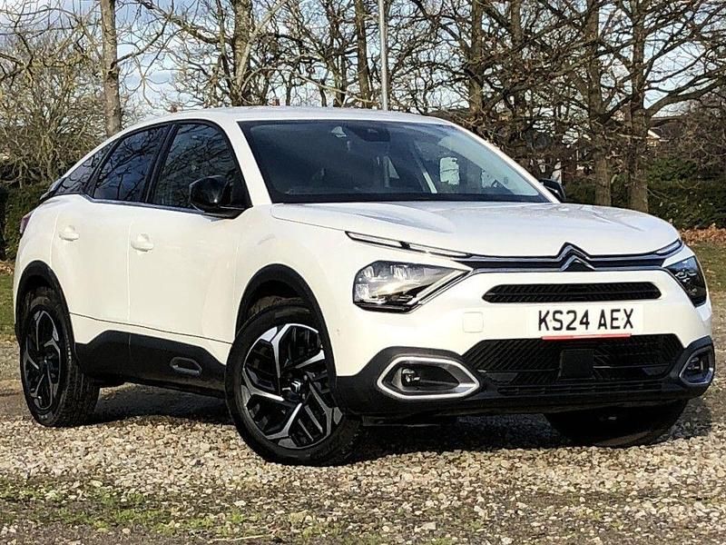 White Used 2024 Citroën C4 PureTech Hatchback | £15,795 (Fair price) - Image 1/3