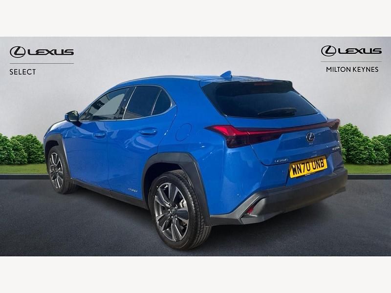 Used Lexus UX 184 HP (135 kW) 2020 Blue SUV