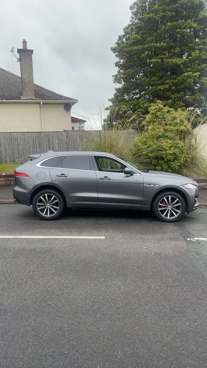 Used Jaguar F-Pace R-Sport 180 HP (132 kW) 2017 Grey SUV