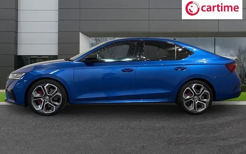 Used Skoda Octavia vRS 245 HP (180 kW) 2023 Hatchback