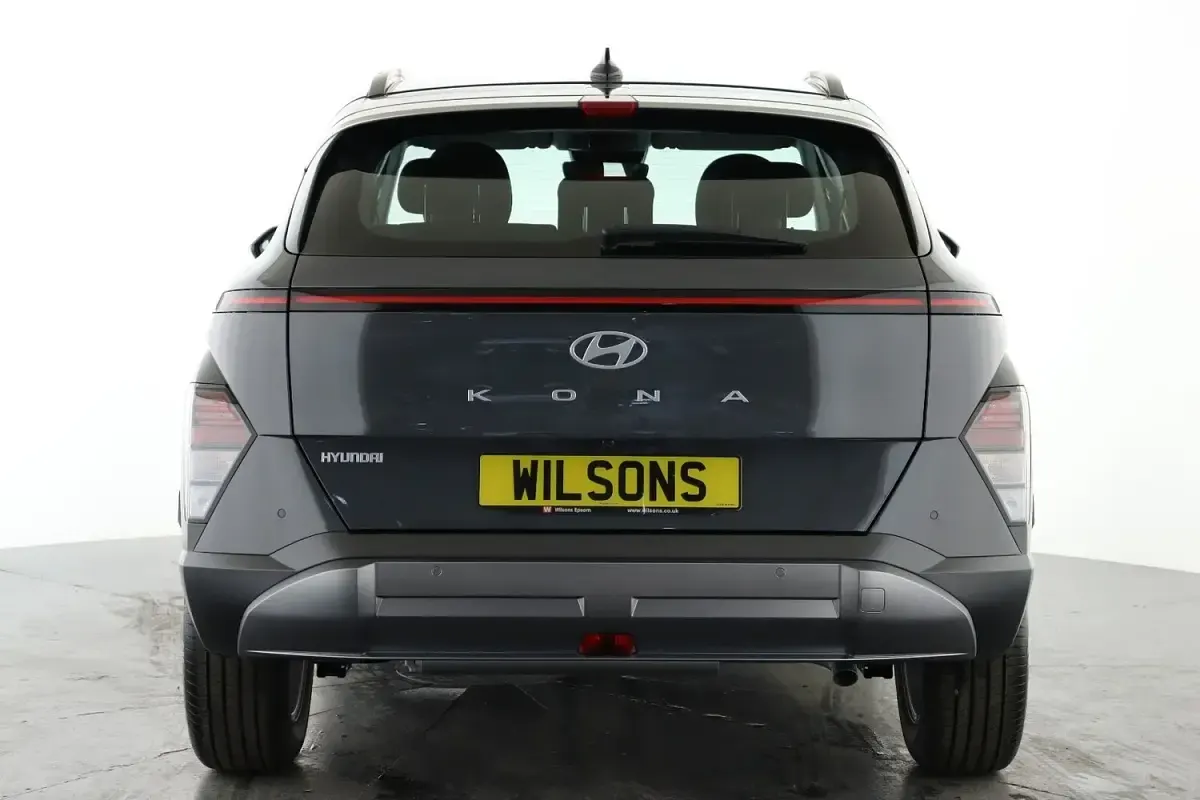 Used Hyundai Kona Advanced 2025 Grey SUV