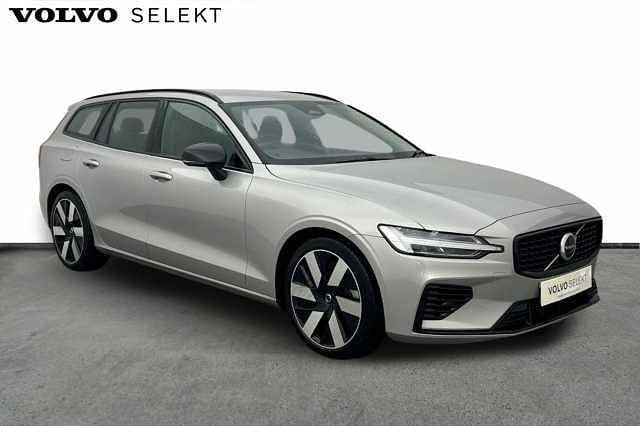 Black Used 2025 Volvo V60 Plus Estate | £37,750 (Expensive) - Image 1/3