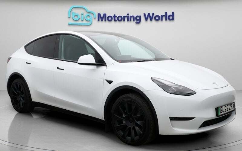 Used 2023 Tesla Model Y Long Range SUV | £24,600 (Super price) - Image 1/4
