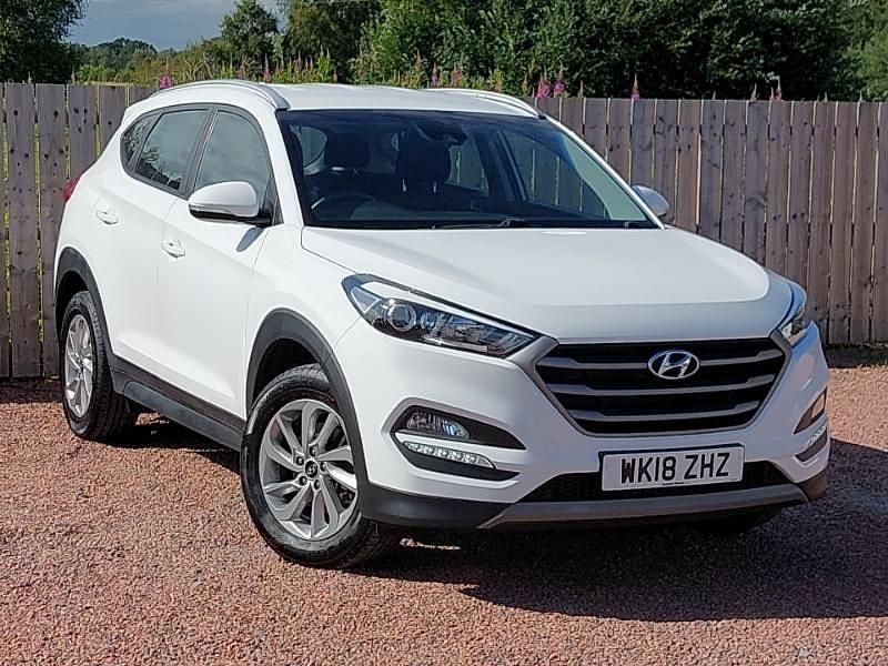 White Used 2018 Hyundai Tucson SE SUV | £11,998 (Super price) - Image 1/4